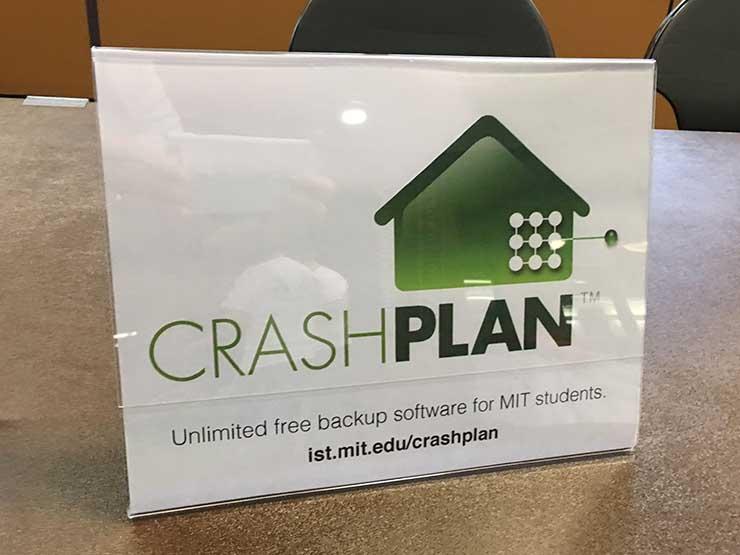 crashplan keeps closing